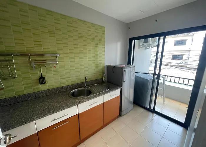 Apartment Unico Srinakarin